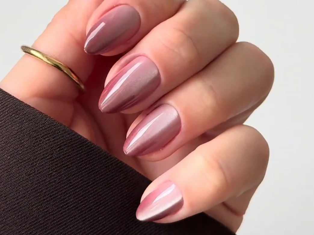 Lola Almond Softgel Press On Nails (inkl. Klebesticker & Nagelkleber) - Image 2